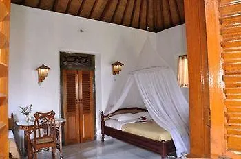 Meme Surung Habitación en casa particular Munduk
