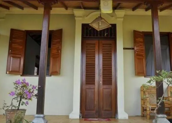 Meme Surung Habitación en casa particular